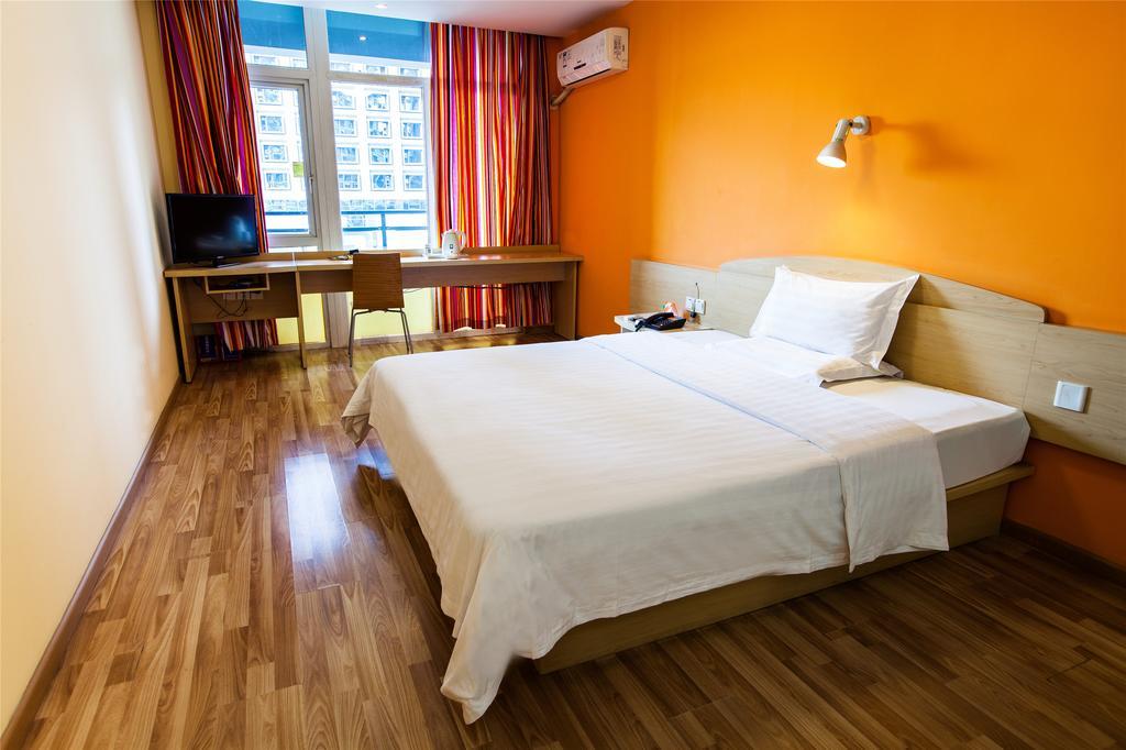 7Days Inn Luoyang Longmen Avenue Normal College Exteriör bild