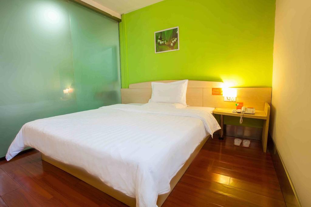 7Days Inn Luoyang Longmen Avenue Normal College Rum bild