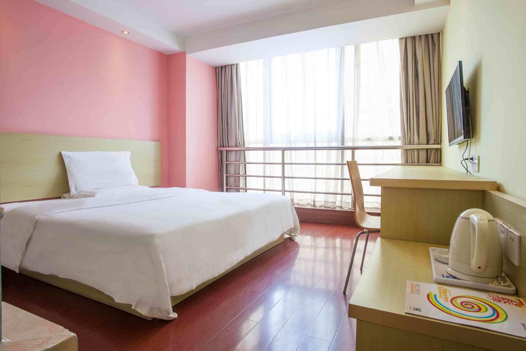 7Days Inn Luoyang Longmen Avenue Normal College Exteriör bild