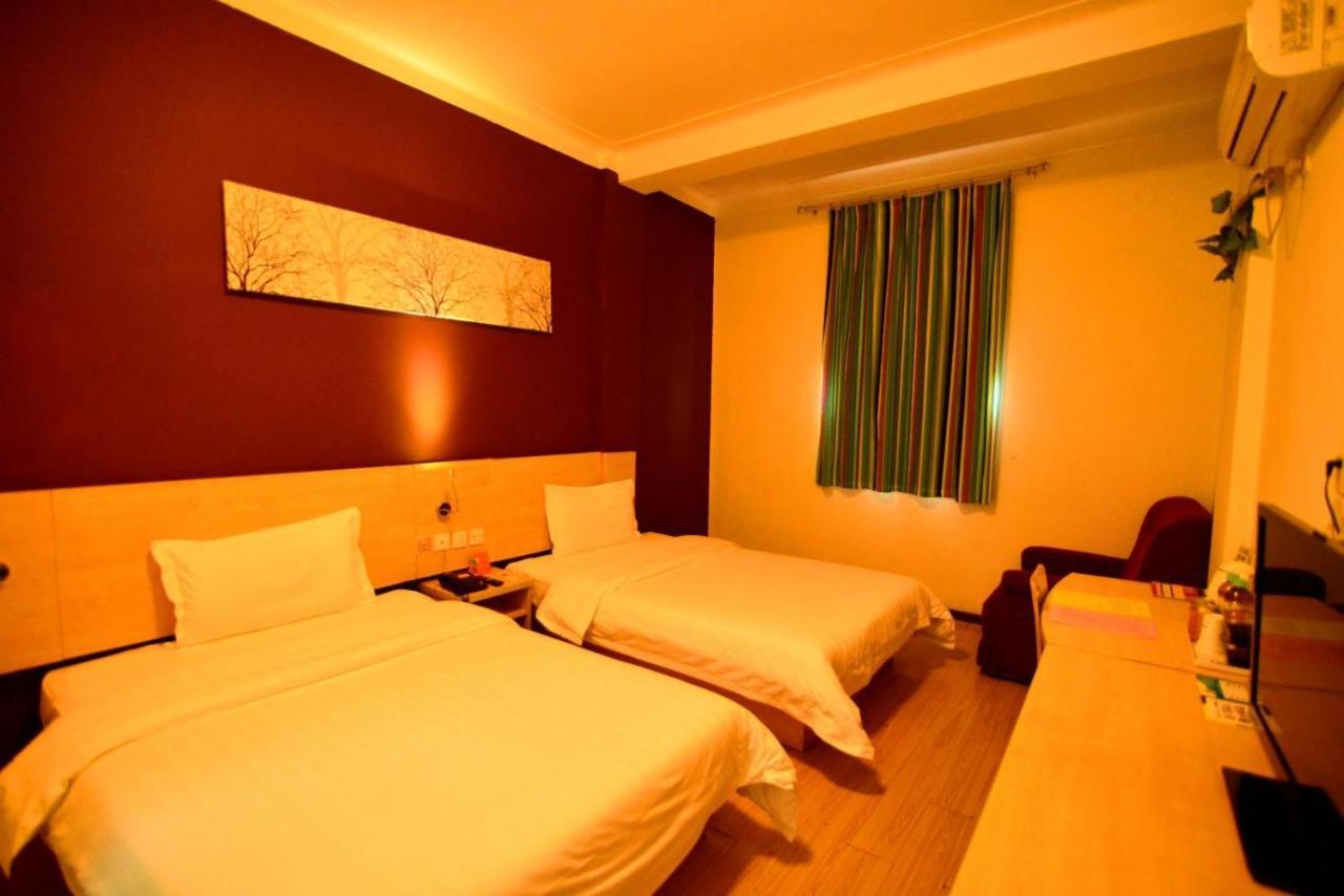 7Days Inn Luoyang Longmen Avenue Normal College Exteriör bild
